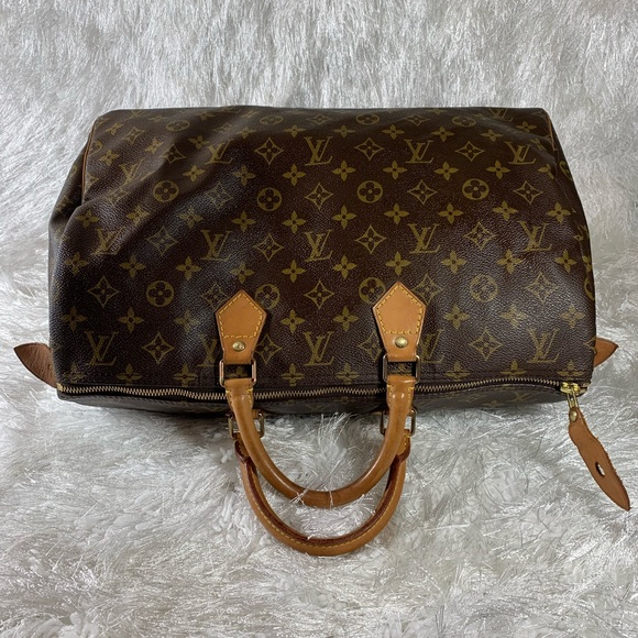Louis Vuitton Speedy 40 - Picture 16 of 16